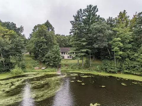 895 Vijobi Trl, Amery, WI 54001