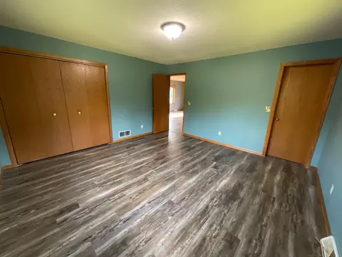 Bedroom - 37276 Willow Rd N, Laporte, MN 56461 photo 2 of 6