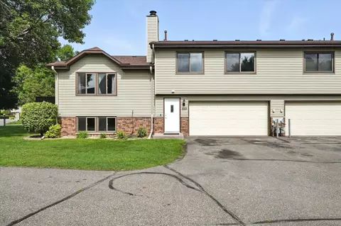 8740 N Maplebrook Cir, Brooklyn Park, MN 55445