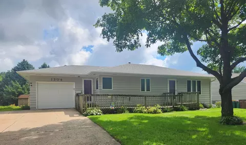 1304 Crestview Rd, Albert Lea, MN 56007