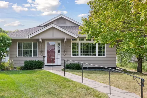 5510 Humboldt Cir, Minneapolis, MN 55419