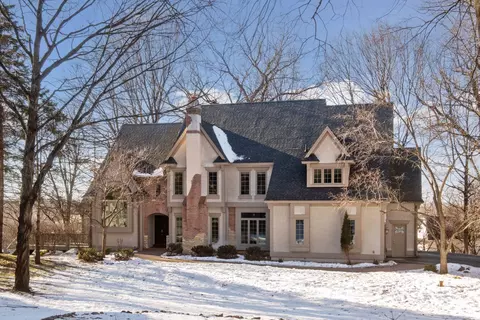 5470 Carrie Ln, Shorewood, MN 55331