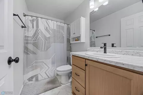 7315 27th St S, Fargo, ND 58104 photo 16