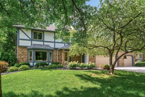 8887 Dallas Ln N, Maple Grove, MN 55369