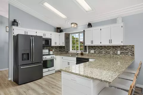 803 Pine St, Farmington, MN 55024