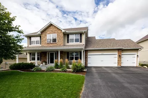 21023 Itami Trl, Lakeville, MN 55044
