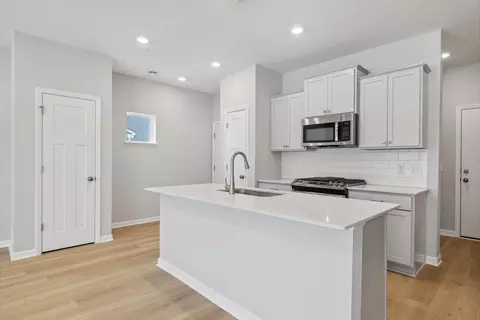 366 Trenton Ln, West Saint Paul, MN 55118