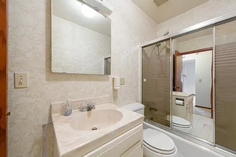 Bath - 310 3rd Ave SW, Faribault, MN 55021 photo 2 of 3