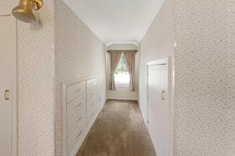 Entry Way - 310 3rd Ave SW, Faribault, MN 55021 photo 4 of 4