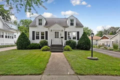 Exterior - 310 3rd Ave SW, Faribault, MN 55021 photo 3 of 13