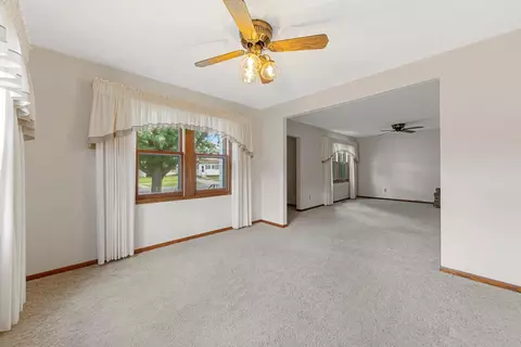 Living - 310 3rd Ave SW, Faribault, MN 55021 photo 4 of 4