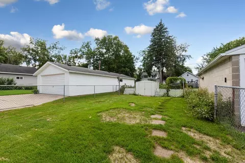 Exterior - 310 3rd Ave SW, Faribault, MN 55021 photo 5 of 13