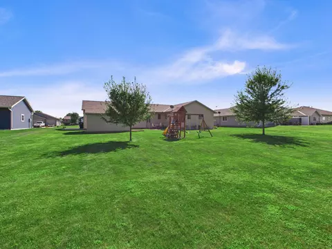 111 9th St SE, Freeport, MN 56331 photo 26