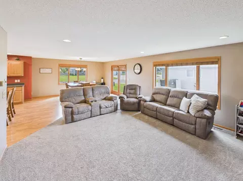 111 9th St SE, Freeport, MN 56331 photo 11