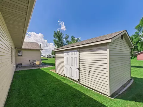 111 9th St SE, Freeport, MN 56331 photo 27