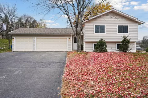 10400 Cavell Ave S, Bloomington, MN 55438