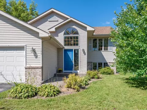 124 Mill Rd, Waconia, MN 55387