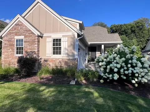 1328 Riverside Ln, Mendota Heights, MN 55118
