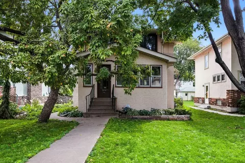 904 19th Ave SE, Minneapolis, MN 55414