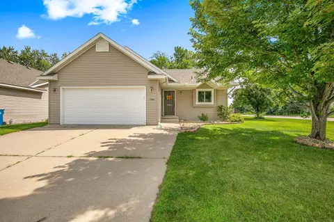 1506 Peach Dr NE, Sauk Rapids, MN 56379