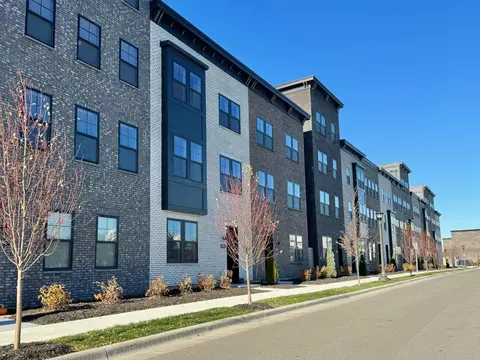 906 Woodlawn Ave #H, Saint Paul, MN 55116