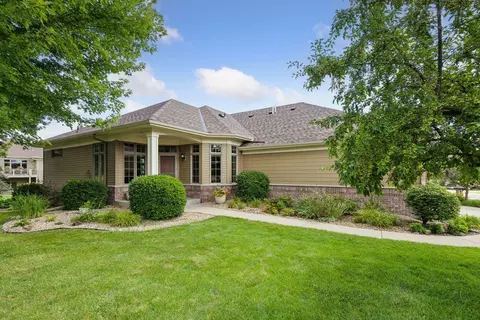 13210 Downey Trl, Apple Valley, MN 55124