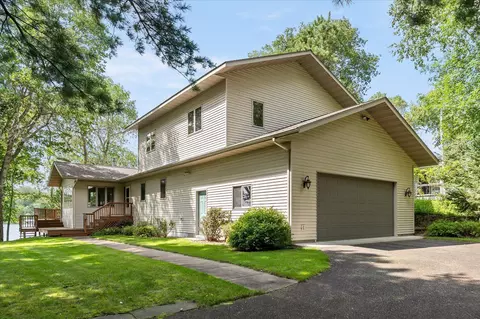 33249 Winnamakee Shores Rd, Pequot Lakes, MN 56472