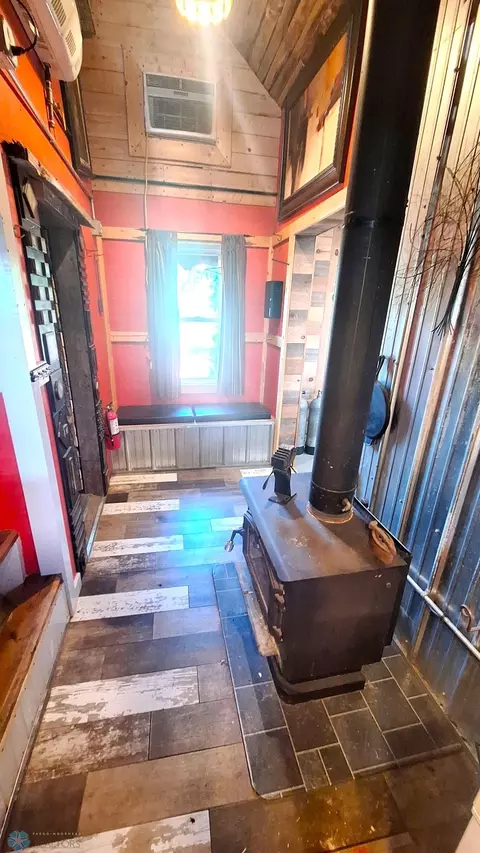 Entry Way - 210 1st St, Great Bend, ND 58075 photo 2 of 2