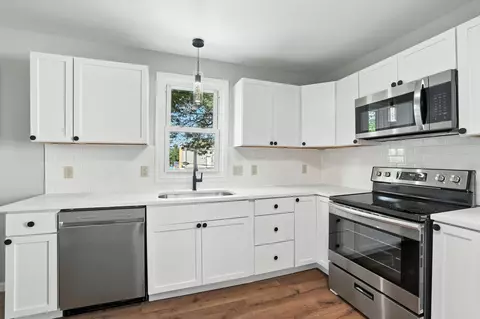 823 Margaret St, Saint Paul, MN 55106