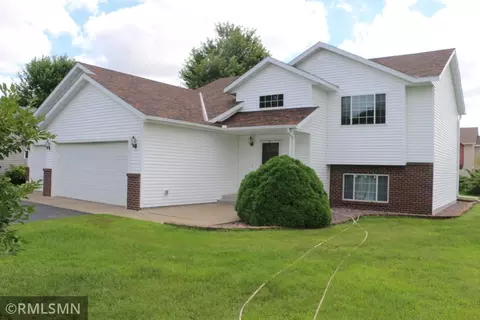 622 S 10th St S, Sartell, MN 56377