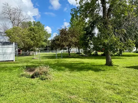 1311 6th St SE, Austin, MN 55912 photo 7