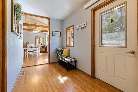 Entry Way - 3334 310th St, Marshall, MN 56258 photo 3 of 9