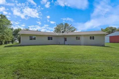 Exterior - 3334 310th St, Marshall, MN 56258 photo 6 of 13
