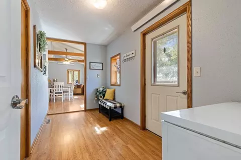 Entry Way - 3334 310th St, Marshall, MN 56258 photo 2 of 9