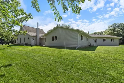 Exterior - 3334 310th St, Marshall, MN 56258 photo 5 of 13