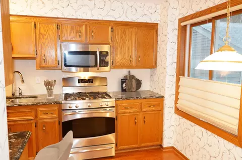 4199 Knob Cir #102, Eagan, MN 55122 photo 11