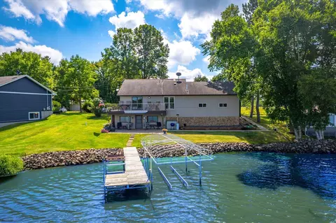 26258 Nelsons Rd, Mora, MN 55051