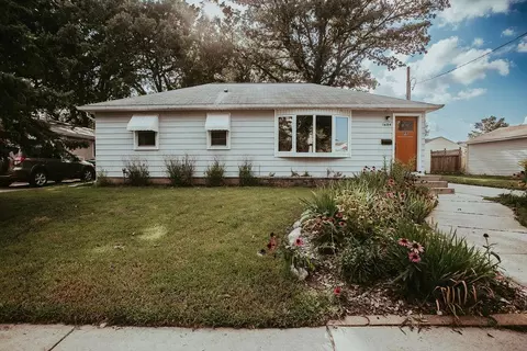 1604 4th St SW, Austin, MN 55912