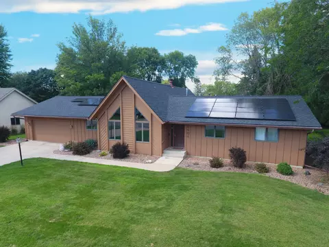 2404 8th Ave SW, Austin, MN 55912