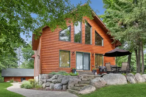 10960 Pine Beach Peninsula Rd, East Gull Lake, MN 56401