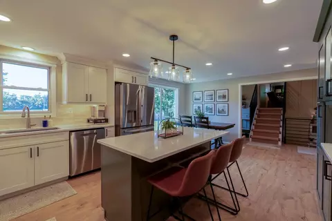 Kitchen - 8570 369th Ave, Waseca, MN 56093 photo 9 of 9