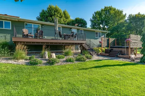 Exterior - 8570 369th Ave, Waseca, MN 56093 photo 9 of 15