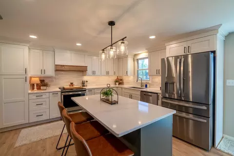 Kitchen - 8570 369th Ave, Waseca, MN 56093 photo 1 of 9