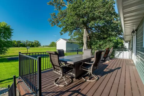 Exterior - 8570 369th Ave, Waseca, MN 56093 photo 4 of 15