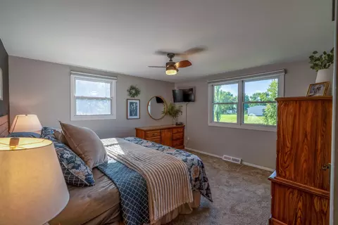 Bedroom - 8570 369th Ave, Waseca, MN 56093 photo 1 of 6