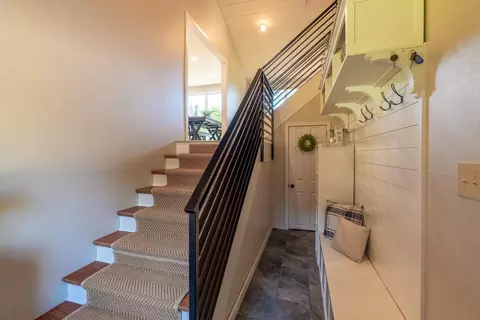 Entry Way - 8570 369th Ave, Waseca, MN 56093 photo 1 of 4
