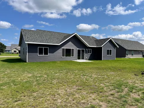 Exterior - 1003 8th Ave NW, Perham, MN 56573 photo 6 of 6