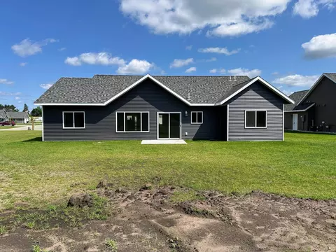 Exterior - 1003 8th Ave NW, Perham, MN 56573 photo 5 of 6
