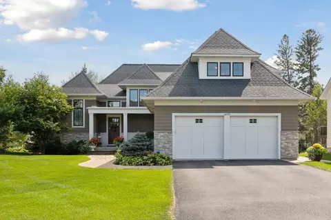 16705 42nd Pl N, Plymouth, MN 55446