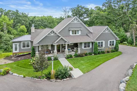 178 Riverview Acres Rd, Hudson, WI 54016